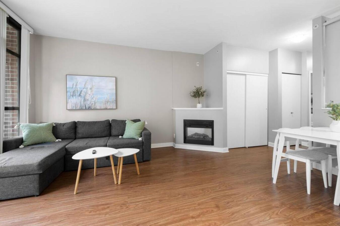 Top Floor Unit On Granville Strip Yaletown Area Vancouver Esterno foto
