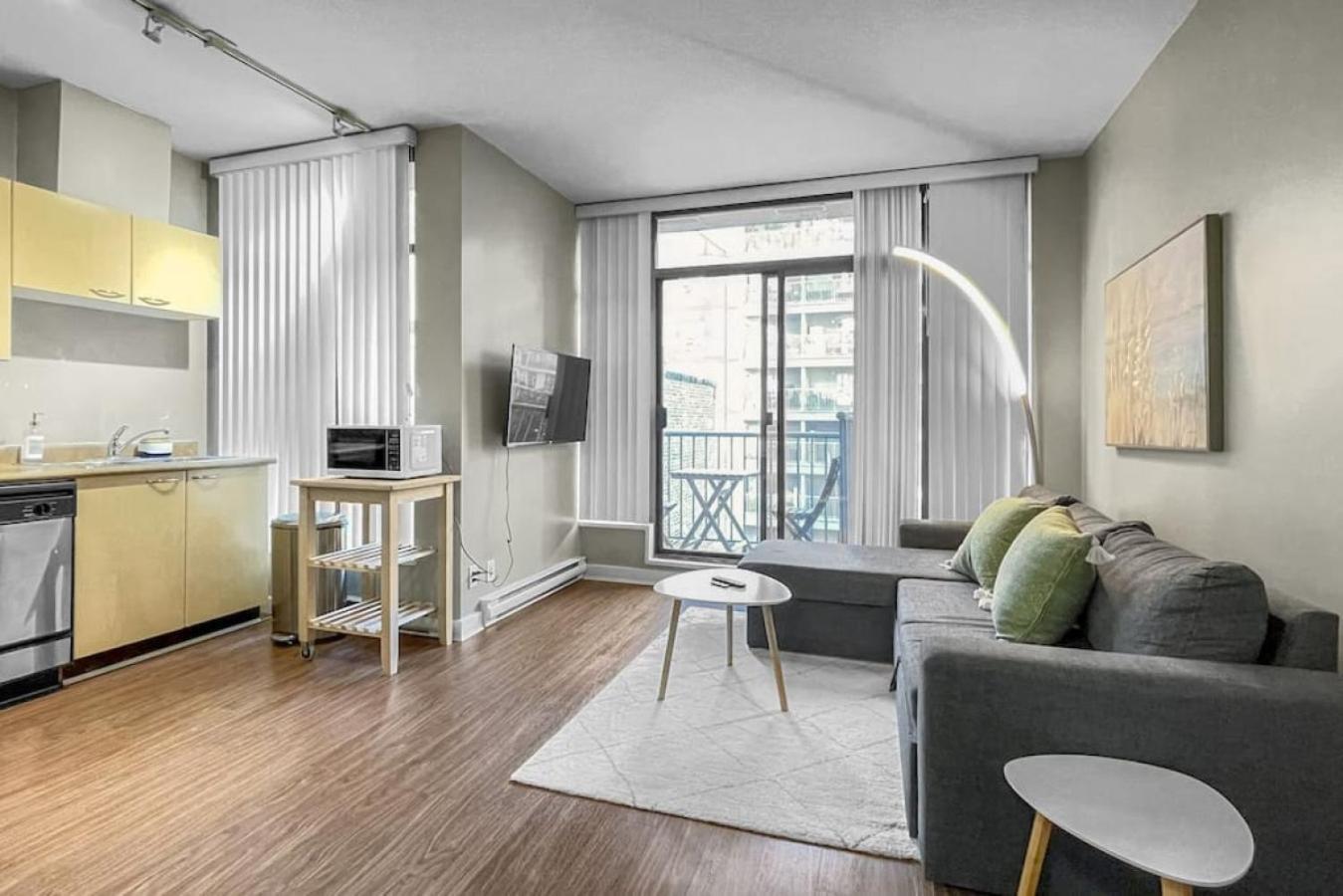 Top Floor Unit On Granville Strip Yaletown Area Vancouver Esterno foto